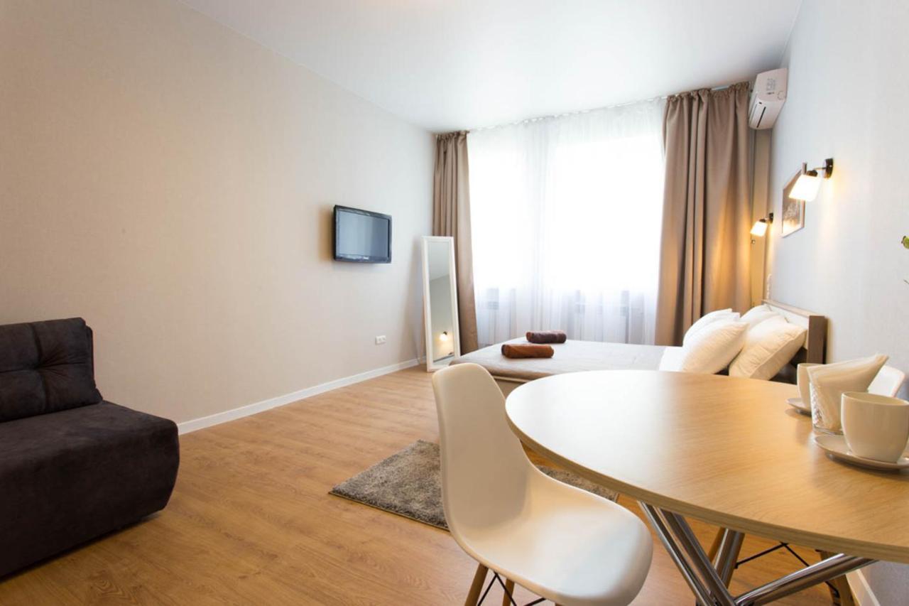 חארקיב Modern Studio Beside Metro Yaroslava Mudroho, Universytet - Chernyshevska Str 95-7 מראה חיצוני תמונה