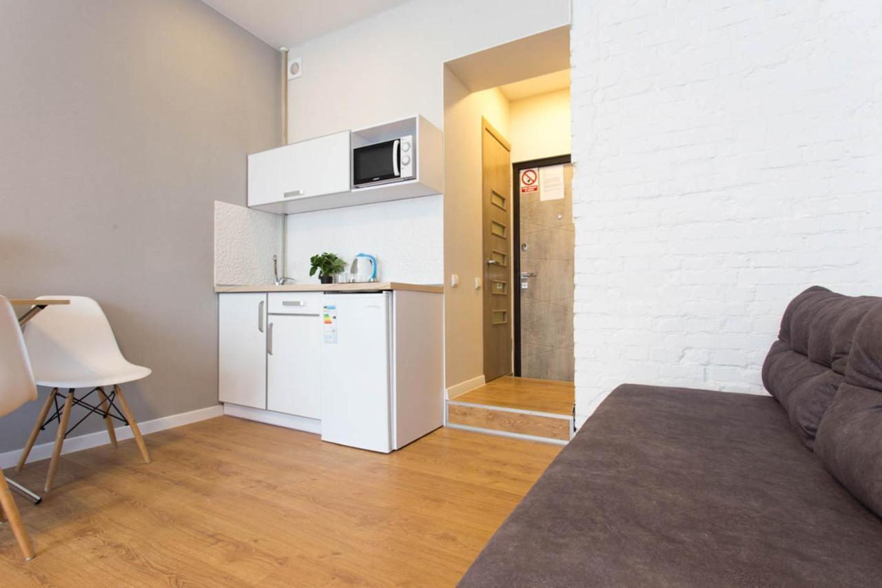 חארקיב Modern Studio Beside Metro Yaroslava Mudroho, Universytet - Chernyshevska Str 95-7 מראה חיצוני תמונה