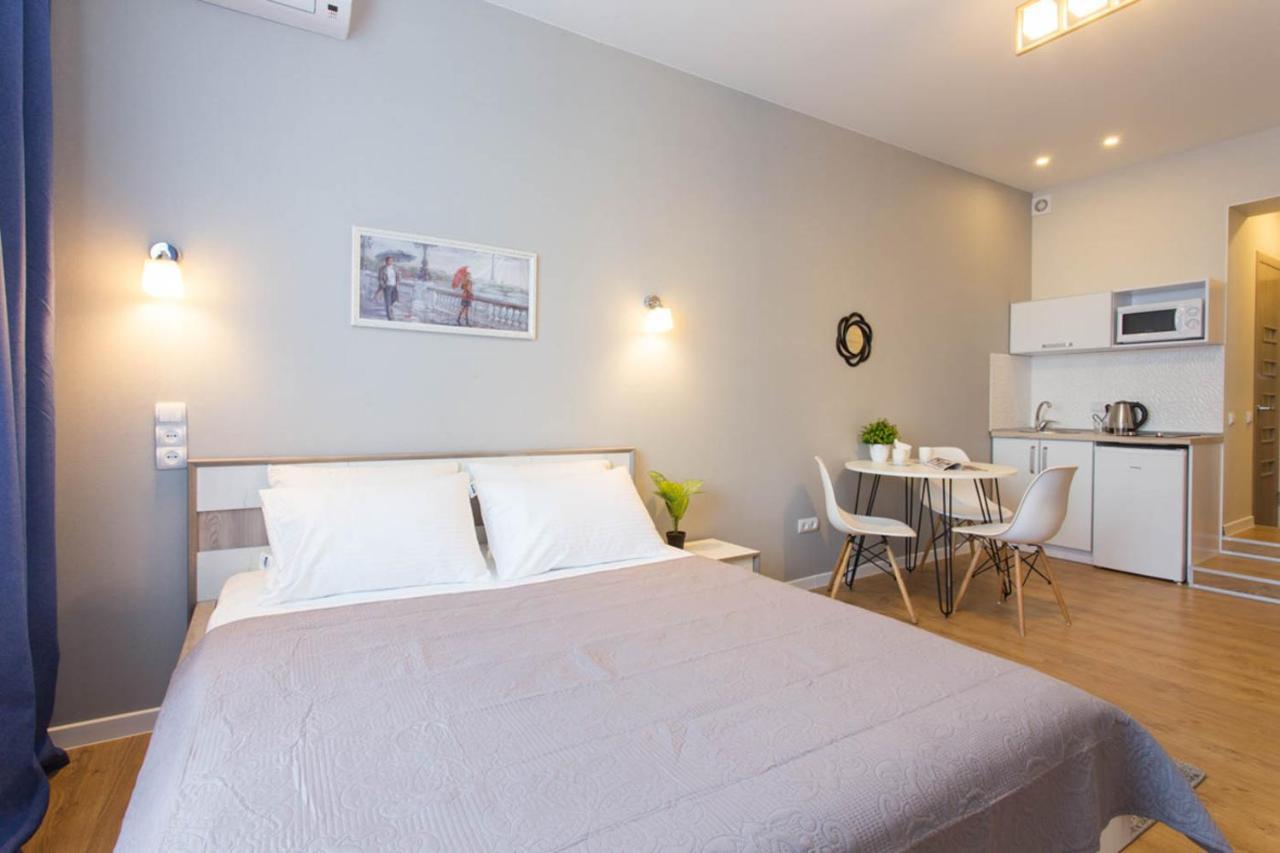 חארקיב Modern Studio Beside Metro Yaroslava Mudroho, Universytet - Chernyshevska Str 95-7 מראה חיצוני תמונה