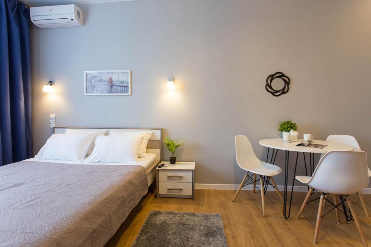 חארקיב Modern Studio Beside Metro Yaroslava Mudroho, Universytet - Chernyshevska Str 95-7 מראה חיצוני תמונה
