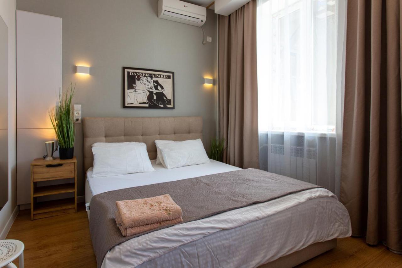 חארקיב Modern Studio Beside Metro Yaroslava Mudroho, Universytet - Chernyshevska Str 95-7 מראה חיצוני תמונה